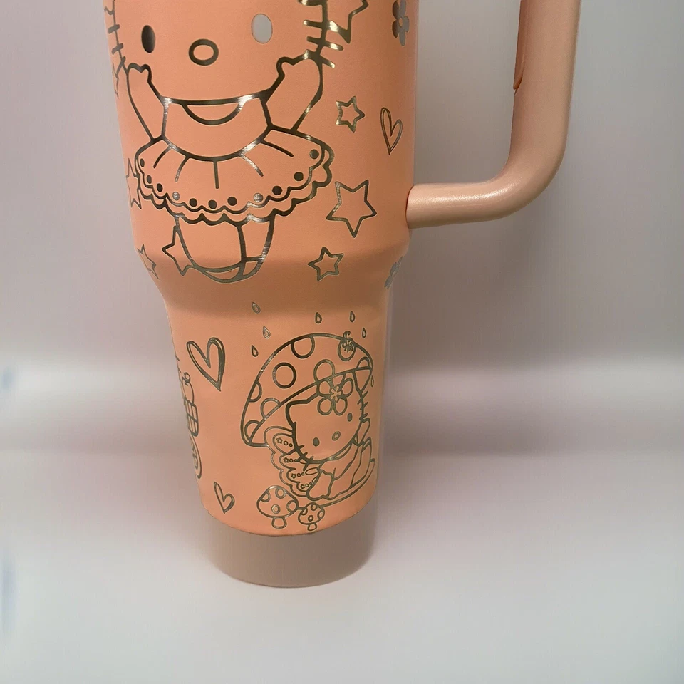 Vaso grabado personalizado de 40 oz Sanrio Hello Kitty en rosa crepúsculo Foto 4 de 4