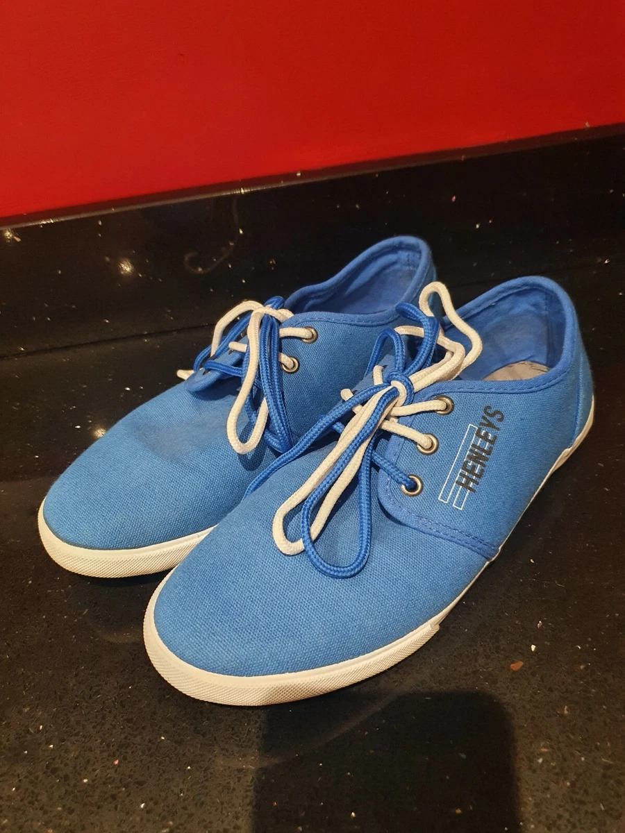 Henleys canvas shop pumps