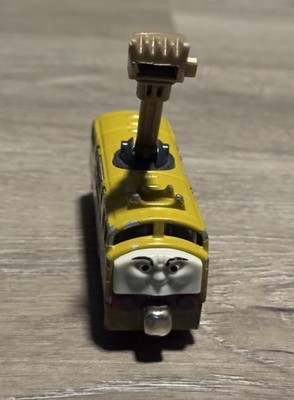 Thomas Train Diesel 10 Tank Engine Diecast Metal Magnet Friends Take Play Along