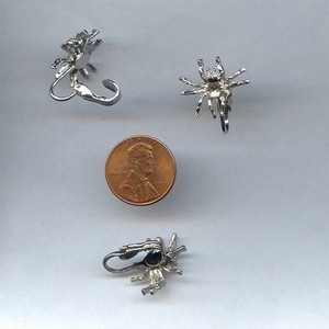 6 VINTAGE SILVER 18mm. SPIDER CLIP EARRINGS WITH 6mm. ROUND UNSET SETTINGS 423