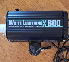 Paul C Buff White Lightning X800