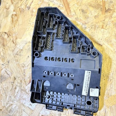 13T23) ROVER 75 MG-ZT /02-06 GENUINE USED FUSE BOX PN/ YQE000210