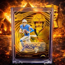 2023 Illusions Justin Herbert Gold No8/25 autographed