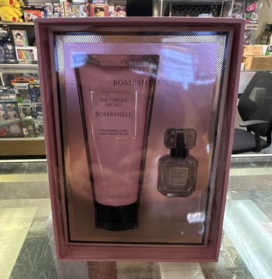 Victoria's Secret Bombshell Gift Set Eau de Parfum Spray 3.4 fl oz