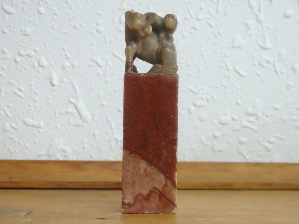 ANTIGUA Jabonera China Qing/Piedra Shoushan Sello Mono Sentado a Caballo Foto 2 de 4