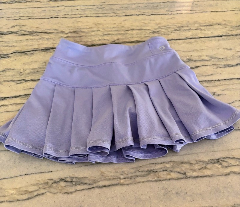 GapFit Kids Periwinkle Pleated Skirt/Skort Size S (6-7)