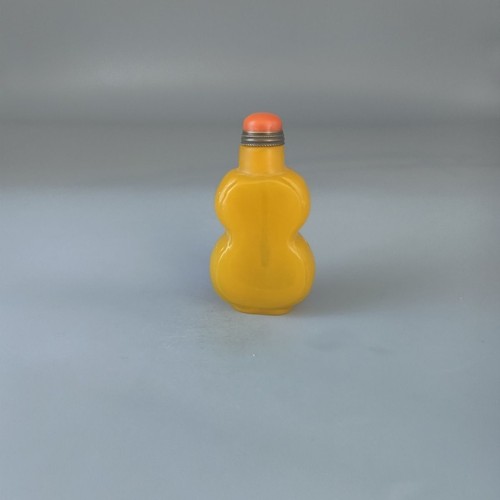 Amber Glass Snuff Bottle Flat Gourd Shape Vintage Chinese Folk Gift Collectible - Picture 8 of 8