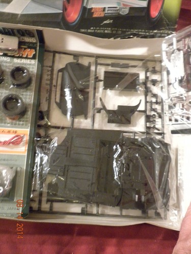 1/24 Tilt Motorized w/ FA 13 Lancia Stratos Headlights & Taillights that work - Picture 7 of 11