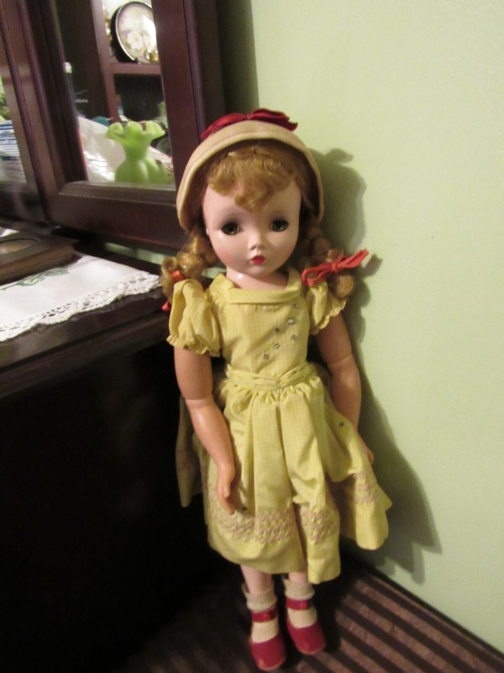 Vintage Madame Alexander's Binnie/Winnie Walker Doll 1950's Hat/Red Bow