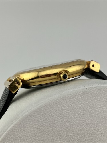 Vtg Lee Sands Ladies 35mm Watch Gold Tone Black Band Peacock Dial 6.5”-8”- RUNS - Picture 4 of 20