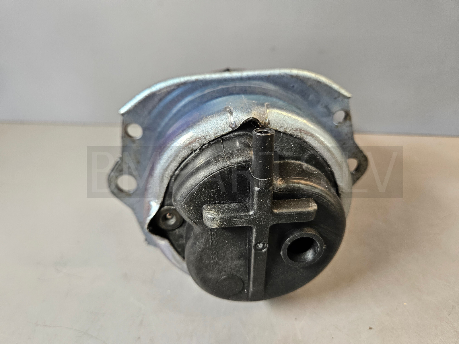 NEW GENUINE BMW X5 E70 LCI X6 E71 4.0dX N57S ENGINE MOUNT 6793018 