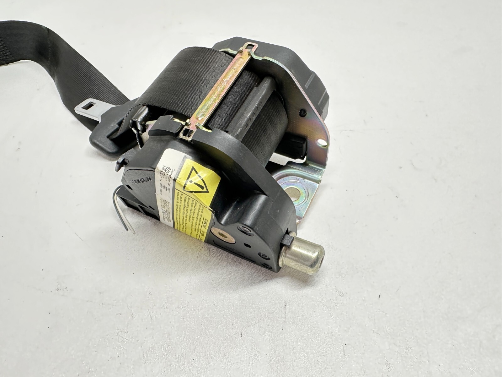 Maserati Quattroporte 2003-2008 Rear Right Seat belt retractor P/N 33021470