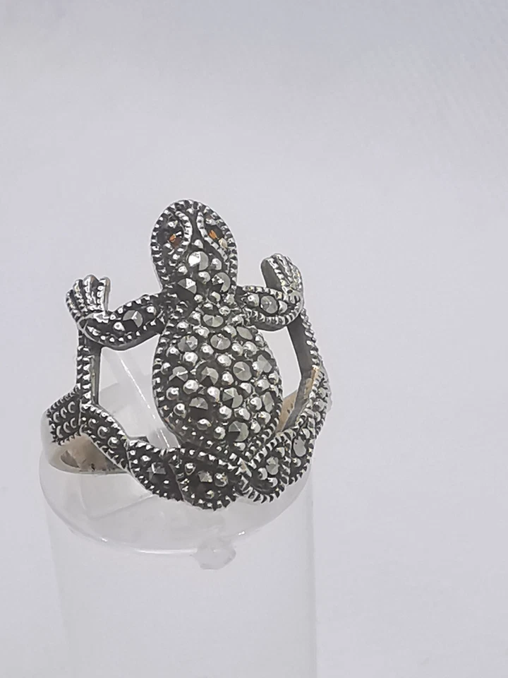 Frosch Damen Ring 925 Silber mit Markasiten und Granat Edelsteinen  - Bild 2 von 4