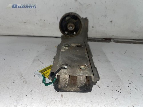 Soporte de transmisión VW Golf I Cabriolet 155 P1366178 - Imagen 2 de 4