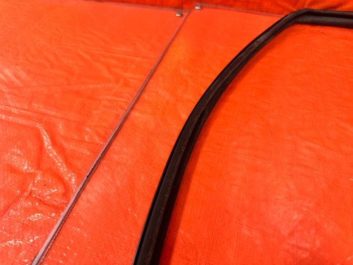 08-14 SUBARU IMPREZA WRX WAGON DRIVER LEFT FRONT WINDOW GLASS RUN CHANNEL 283 - Picture 7 of 11