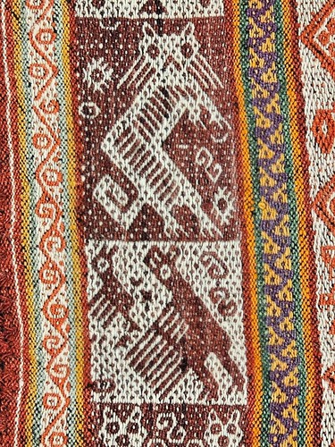 Vtg Peruvian Andean Mountain Pictorial Textile Manta 39" X 38" Red Prayer Rug - Picture 13 of 14