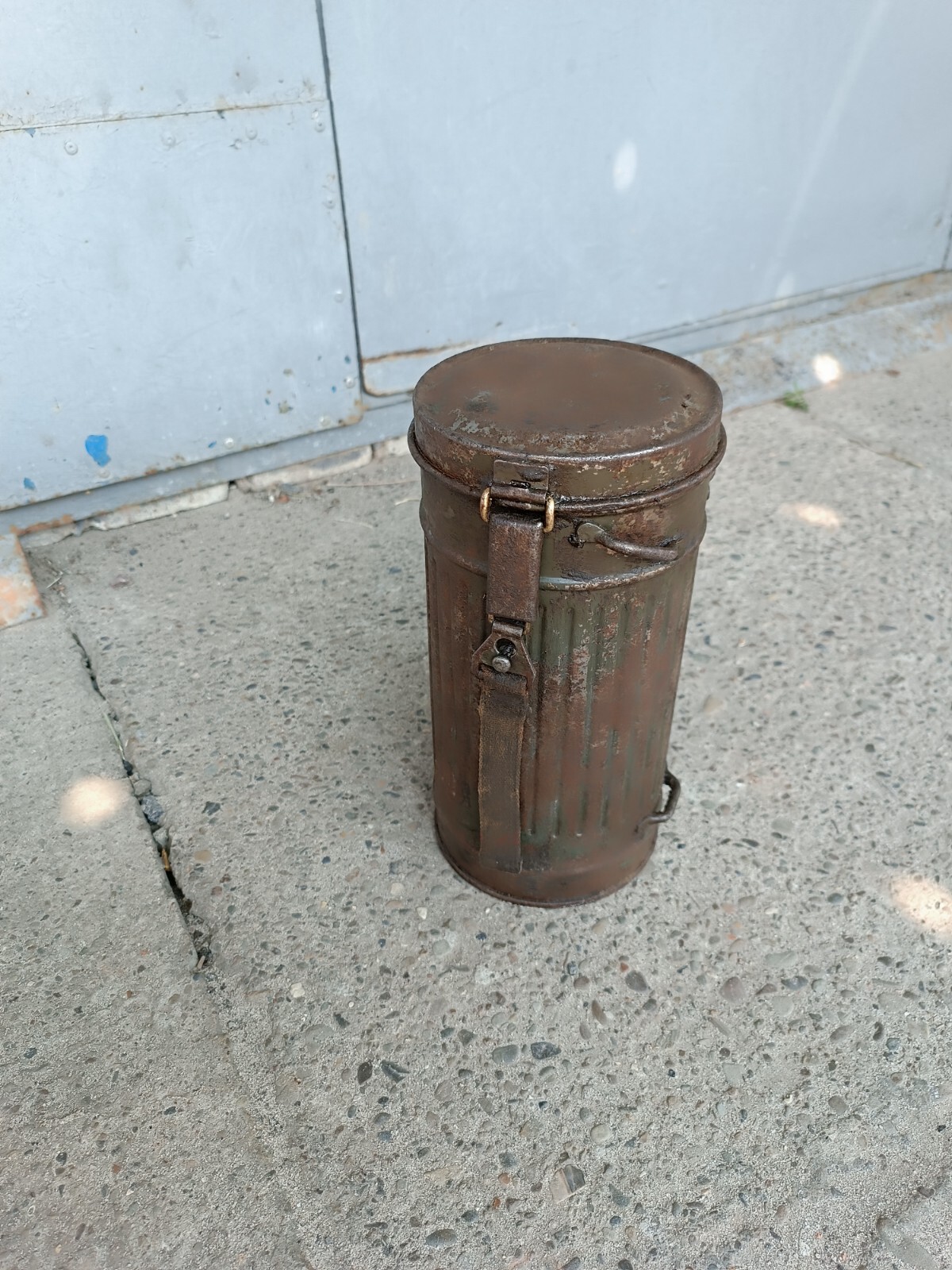 ORIGINAL WW2 WWII GERMAN Short GAS MASK CANISTER WEHRMACHT eBay