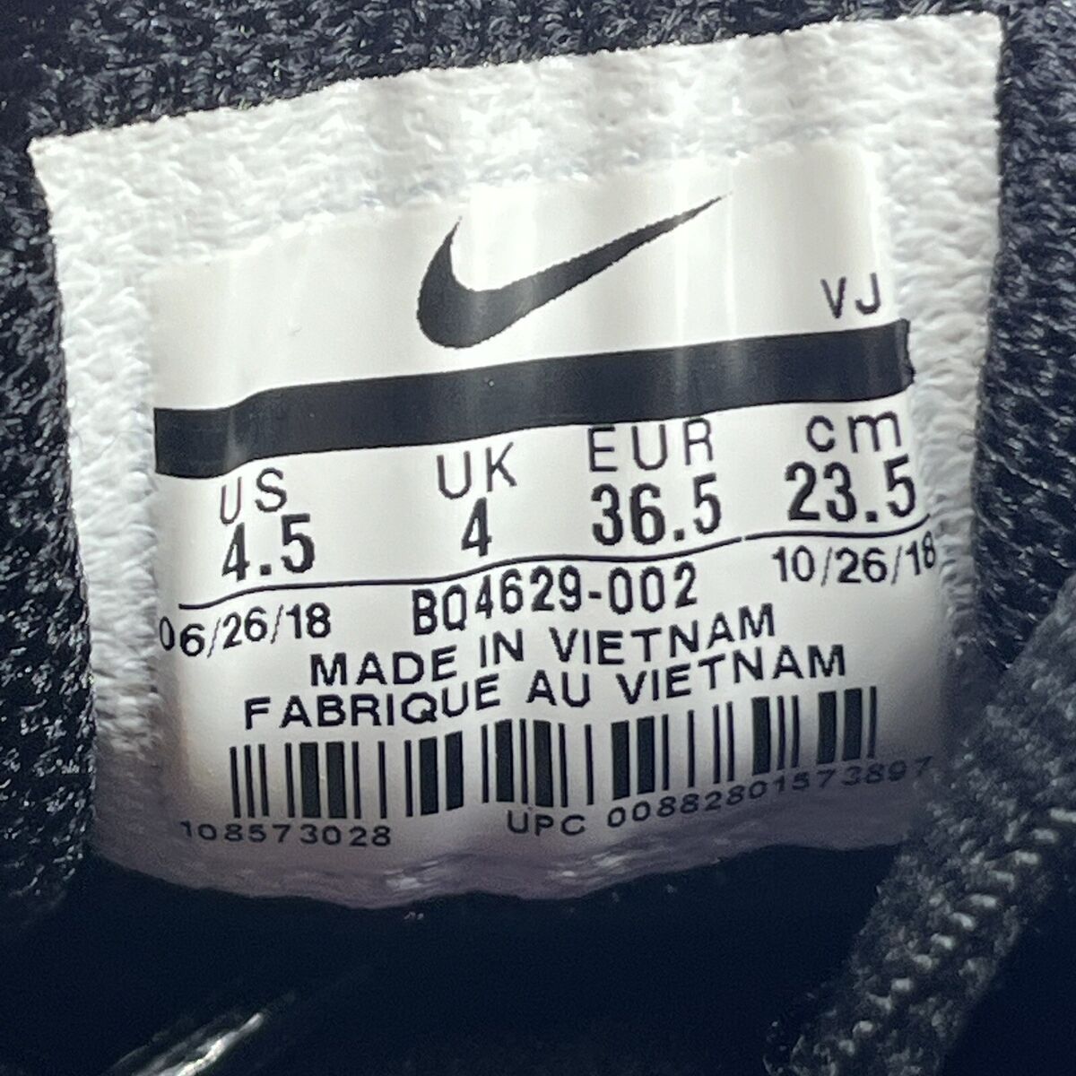 Size 4.5 - Nike Air Max Plus 2018 Voltage Purple for sale Size 4.5 - Nike Air Max Plus 2018 Voltage Purple for sale