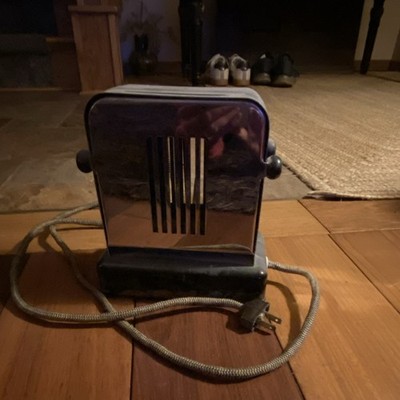 Vintage 1-Slice Flip-Down Metal Toaster, Silver Chrome Finish, Corded 110V