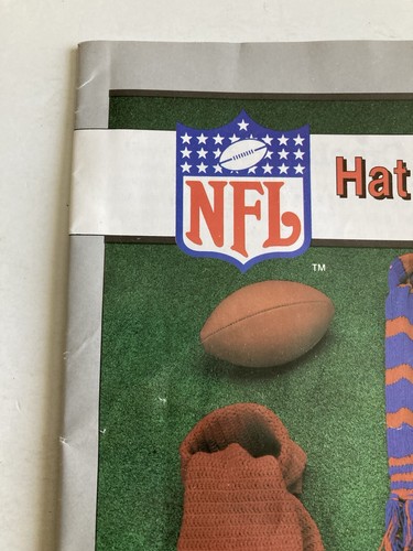 Nomis NFL Hat and Scarf Sets to Knit and Crochet Volume 409 Book - Picture 2 of 15