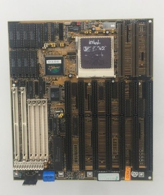 Soyo motherboard at, 7x isa slots, socket 3 , 3x vlb w 486dx2-66, 32mb