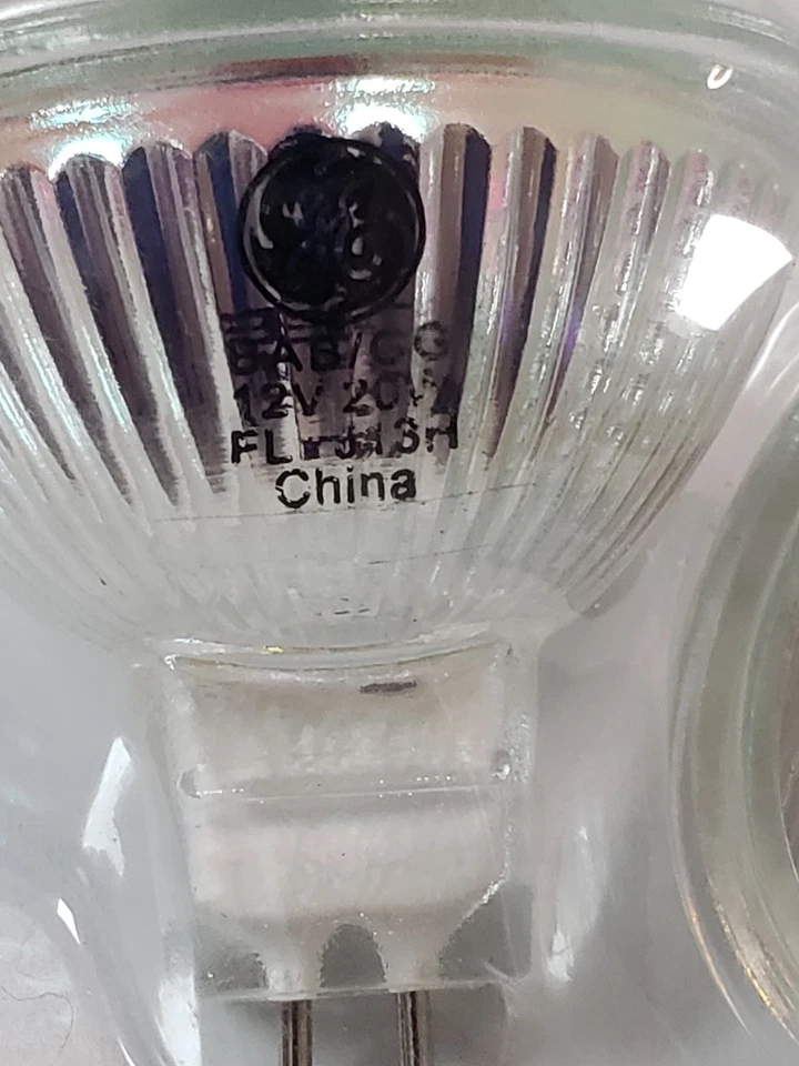 GE 3-PCS 85289 20-Watt Track Recessed MR16 Light Bulb, Clear, 2 Pack - Image 2 of 4