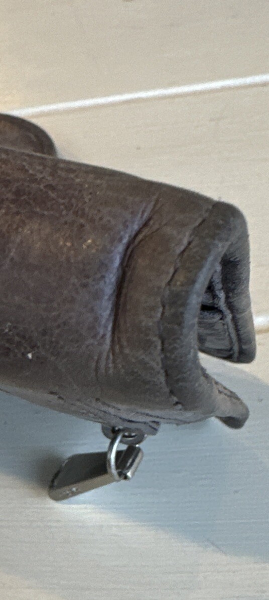 Picture 15 of 16