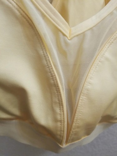 Victoria’s Secret Pink Active Ultimate Lightly Lined Sport Bra XL NWOT Yellow - Picture 4 of 8