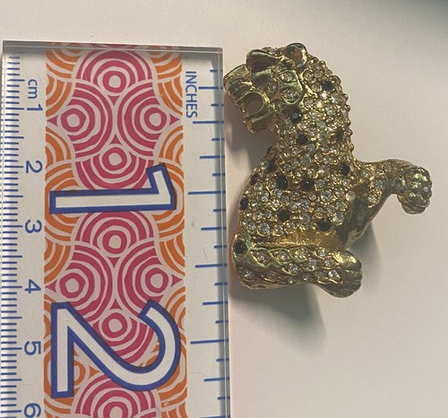 Vintage Red Eyed Gold Tone Pave Rhinestone Leopard Panther Pin Brooch - Picture 3 of 6