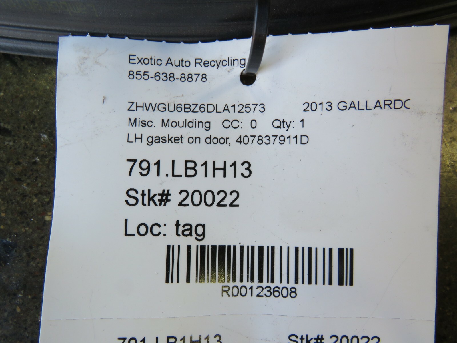 Lamborghini Gallardo, LH, Left, Gasket on Door Moulding, Used, P/N 407837911D