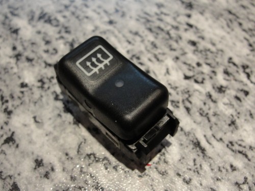 Mercedes W202 Schalter Heizung Heckscheibe 1408205110