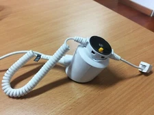 InVue series 950 mobile phone locker for iPhone w/LED sensor, Key, Alarm locker