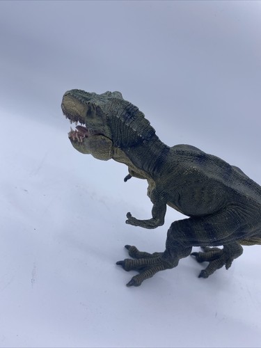 Papo T-REX Dinosaur Moving Jaw Green Tyrannosaurus Rex Collectible Figure - Picture 5 of 9