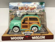 Chevron & Standard Oil 1999 Chevron Cars WOODY WAGON w/SurfBoard New