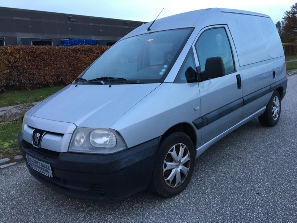Peugeot expert 2005