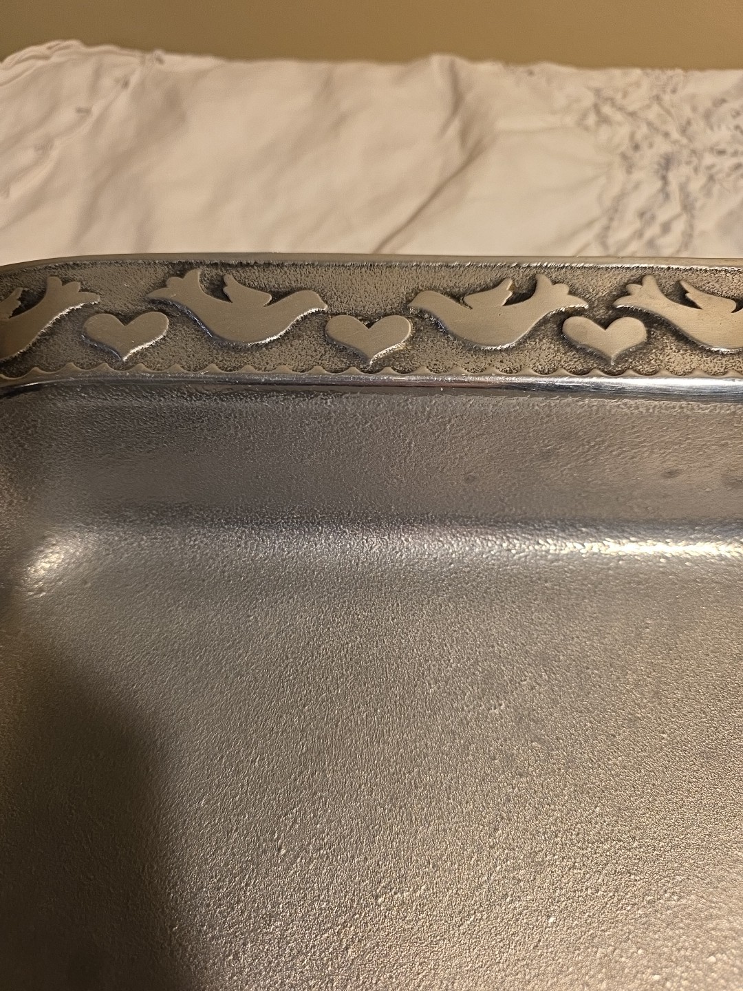 The Wilton Co. Rectangular Baker Doves & Hearts