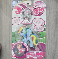 My Little Pony Rainbow Dash Light-Up Figure w/ Star Accessory MPN 39416