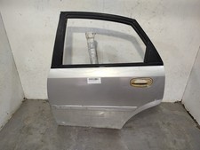 Porte arrière et accessoires Daewoo NUBIRA