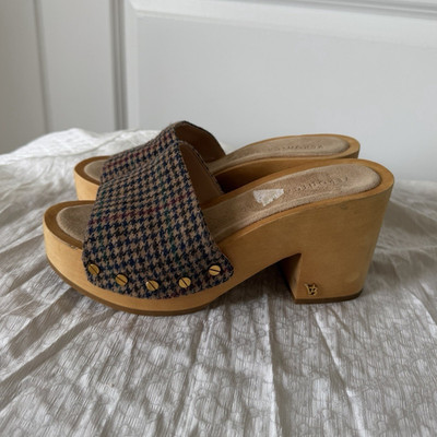 Veronica Beard Houndstooth Platform Mule Heels Studded Open Toe Slip-On 5.5