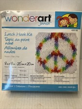 Caron WonderArt Junior Latch Hook Kit Peace Sign, For Children Ages 6 NEW