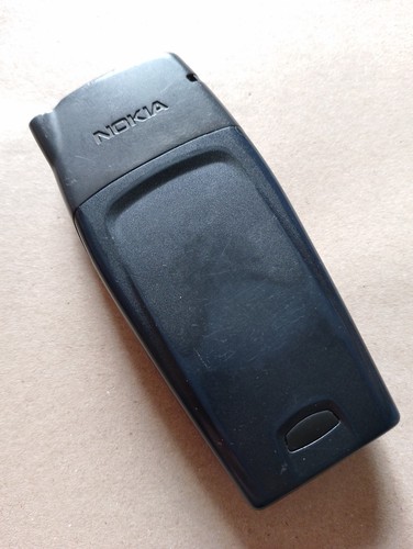 Nokia 6015i and 6016i Vintage mobile phones. - Photo 4 sur 12