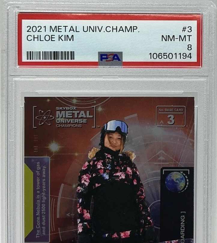 Chloe Kim PSA 8 - 2021 Skybox Metal Universe Champions -Snowboard-15 medallas de oro Foto 2 de 4