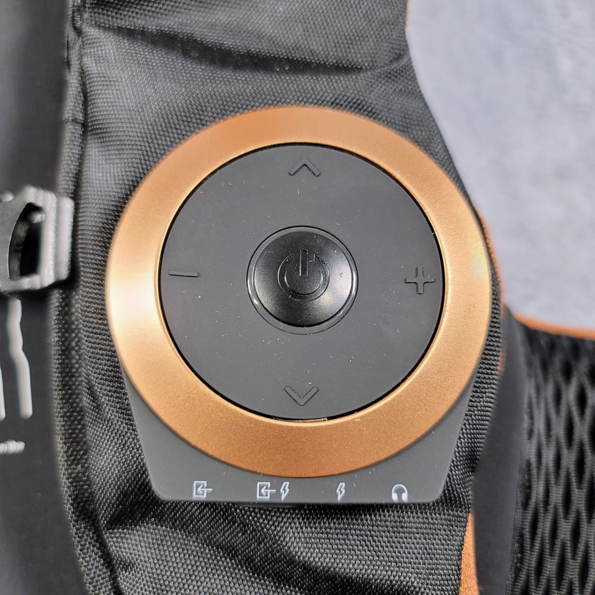 Woojer Vest Edge Haptic Feedback Vest (NO CHARGER) Gaming, Music