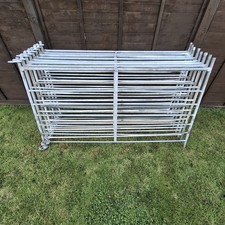 Galvanised Sheep/Lambing Hurdles  Round  Rail 6ft Long 3ft-7"High
