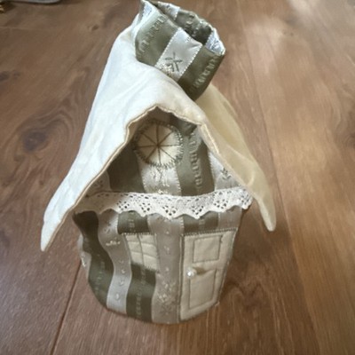 Vintage Handarbeit grün & weiß Streifen Spitze viktorianisches Haus Kleenex Box Abdeckung