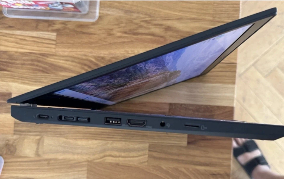 Lenovo ThinkPad P14s G2 · Ryzen 7 PRO 5850U · 32GB · 1TB, Foto 3 von 5