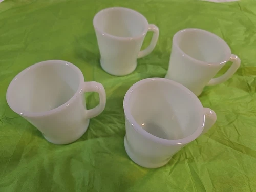 4 Vintage Fire King Ivory Milk White Coffee Mug Cup D-Handle Oven Ware Set