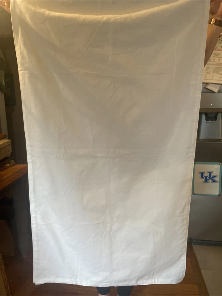 Bufanda de cama/sofá Pottery Barn Woodrow verde a cuadros 29,5"x 51". Espalda de lona blanca Foto 2 de 3