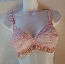 Warner"s Vintage Bra 32C Pink Lace Ruffled edge Style 2360 Slight Wear 27"