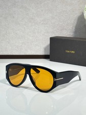 Tom Ford Bronson TF1044 60 12-140 Unisex Sunglasses Shiny Black Frame Tea Lens